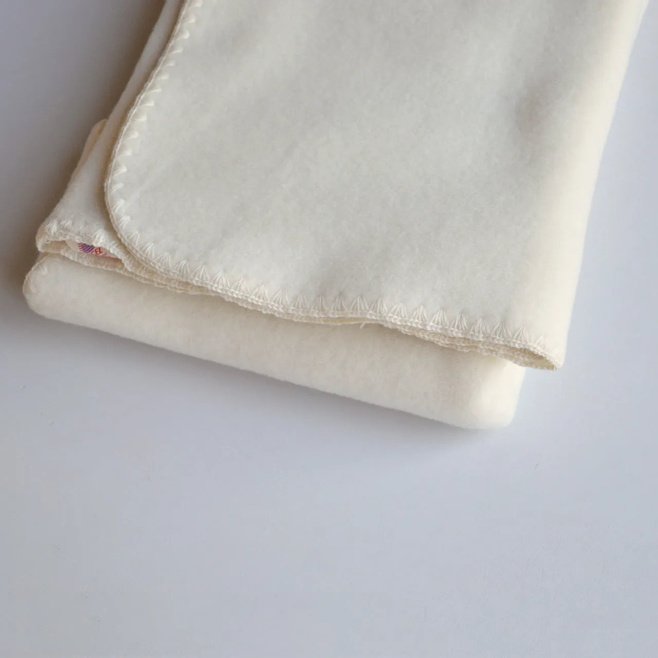 Baby Blanket in Organic Merino Wool Fleece (65x100cm)