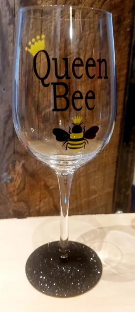 BEE WINE GLASS