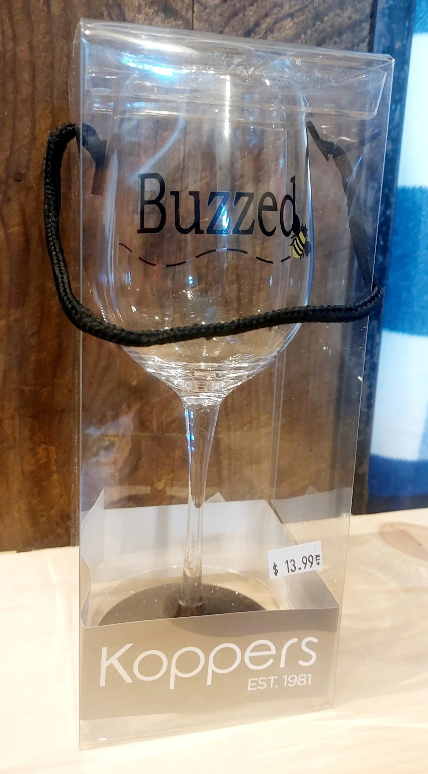 BEE WINE GLASS