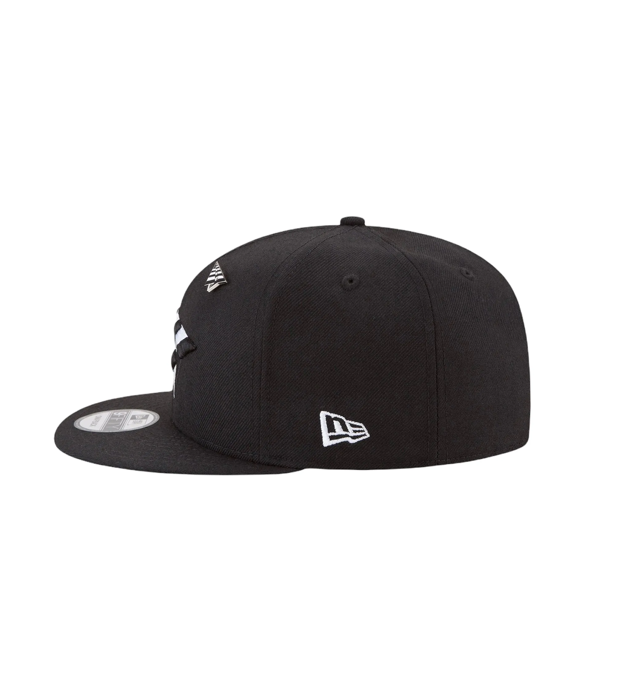 Crown Snapback - Black w/Green Undervisor