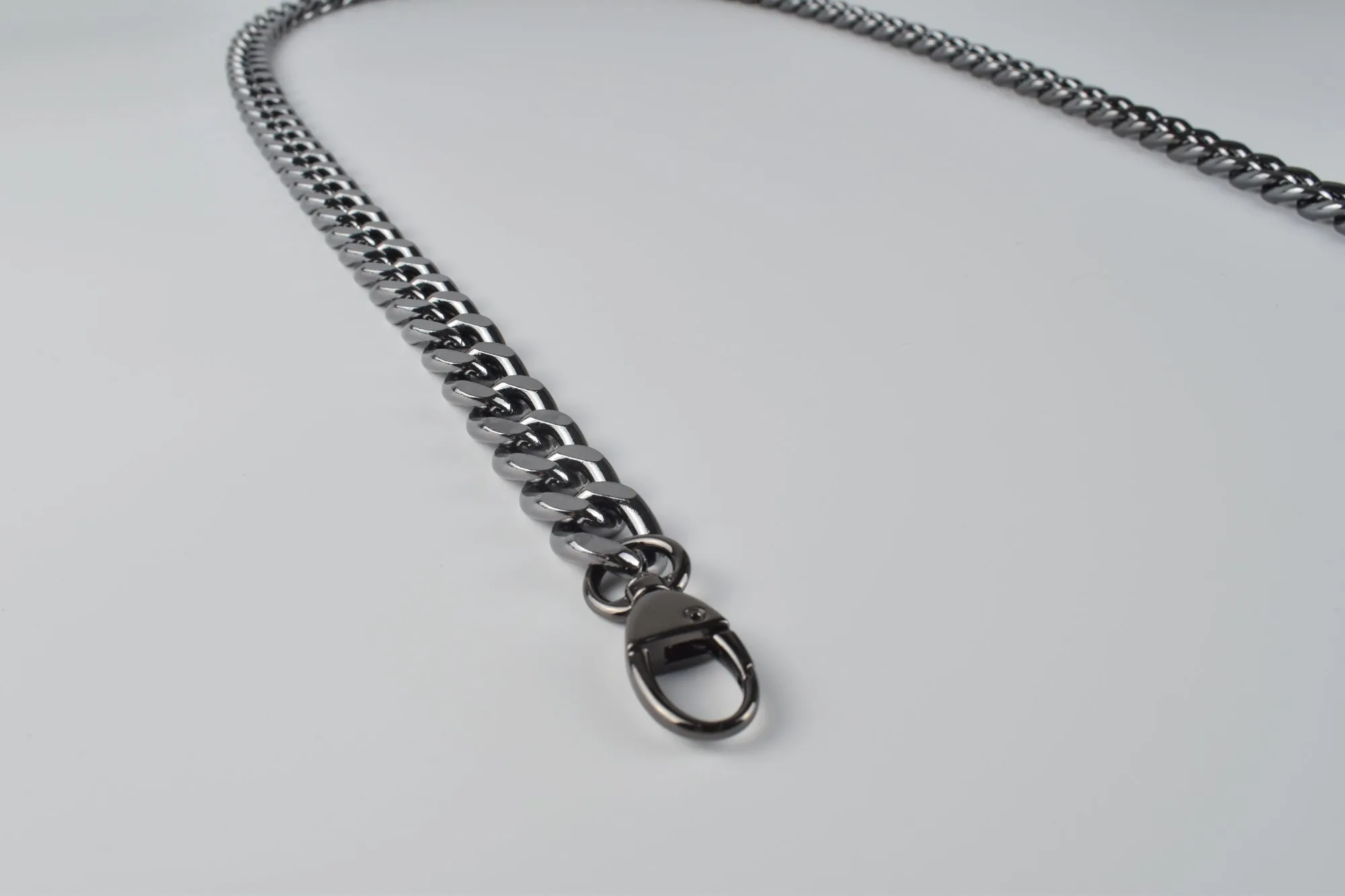 Dark Silver Thick Chain 47.25" / 120 CM