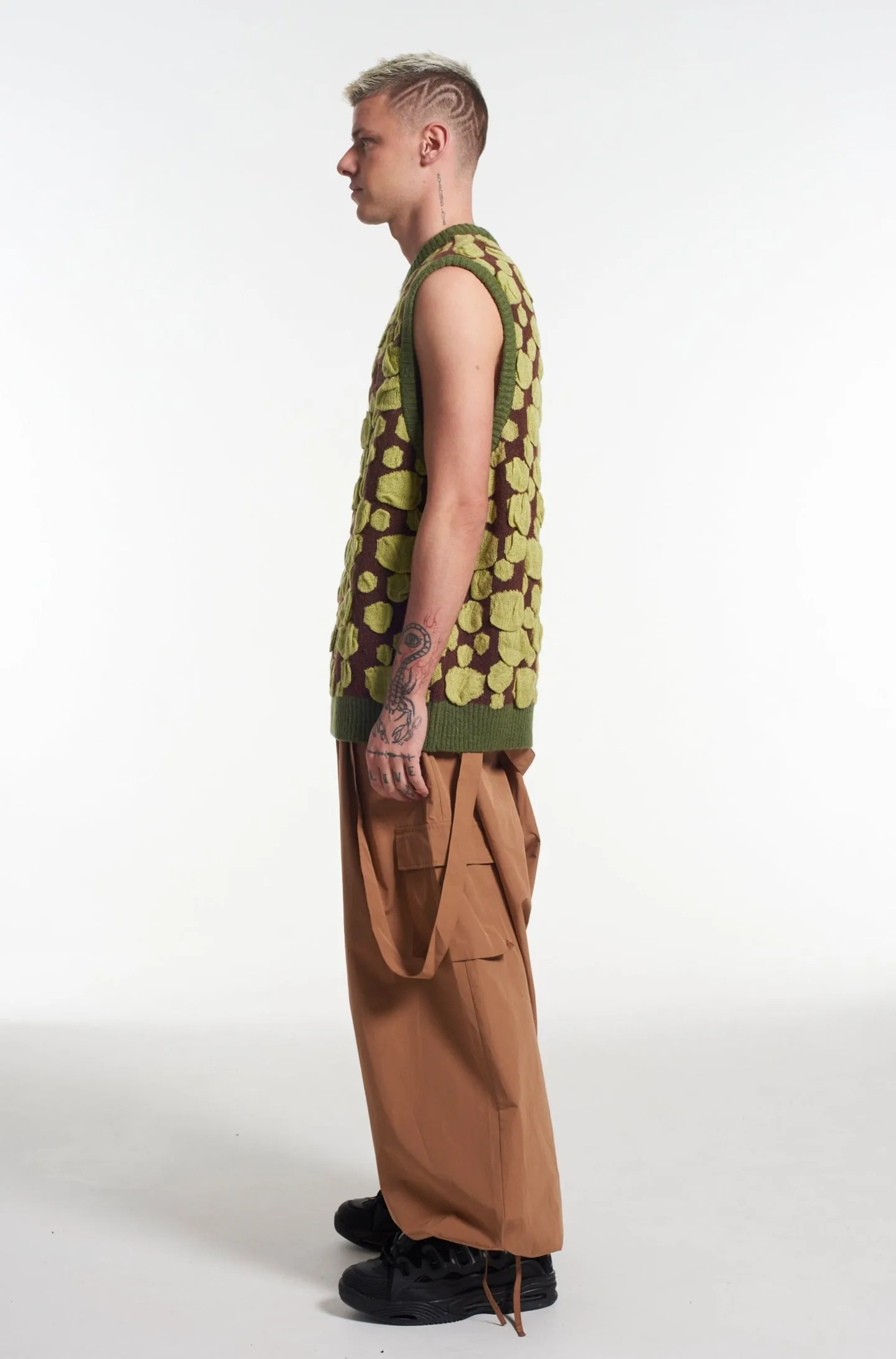 Decay Knitted Vest