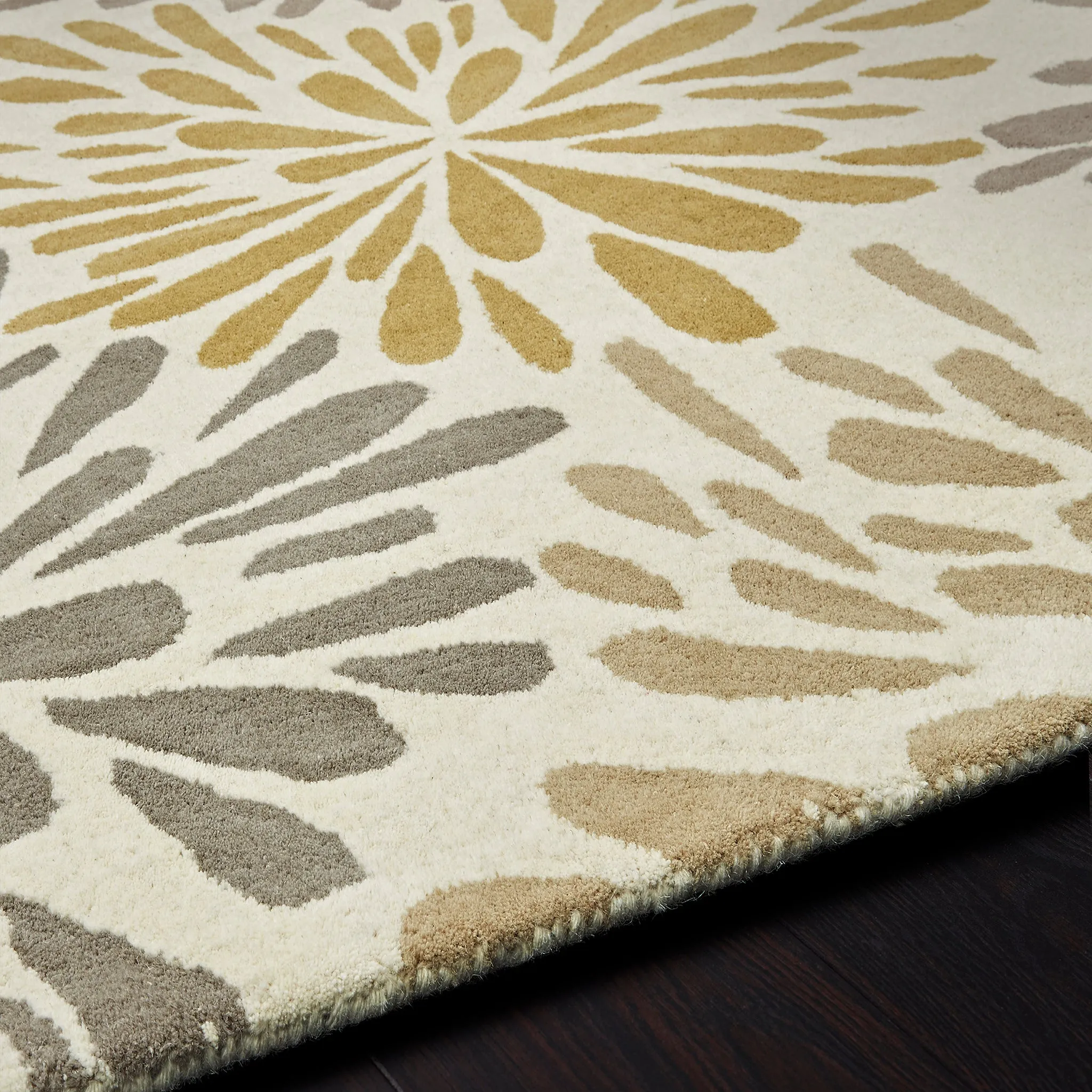 Flowerburst Rug Grey