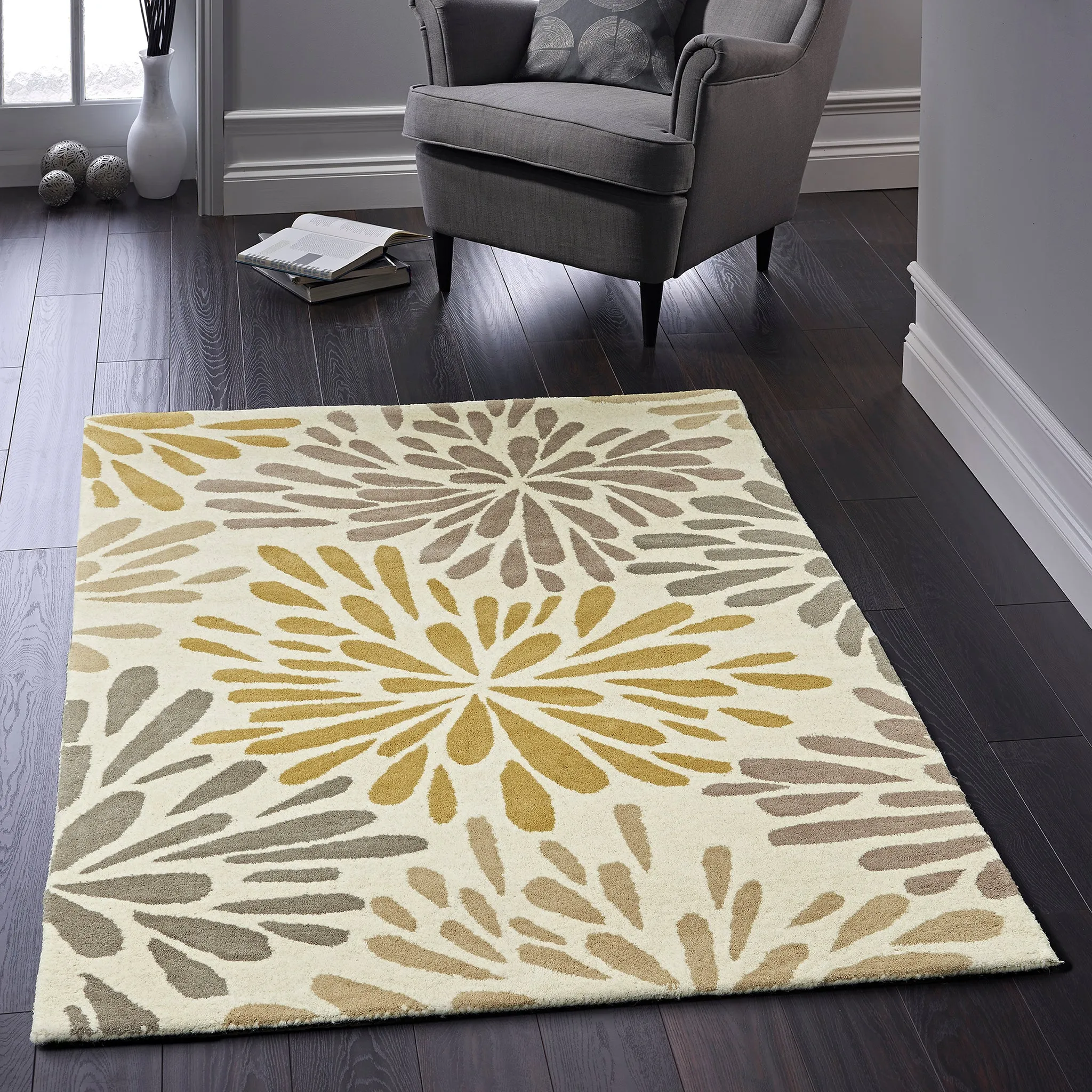 Flowerburst Rug Grey