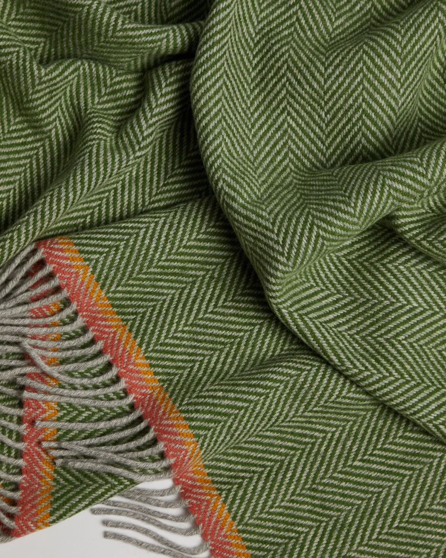 Foxford Barrow Cashmere and Lambswool Throw