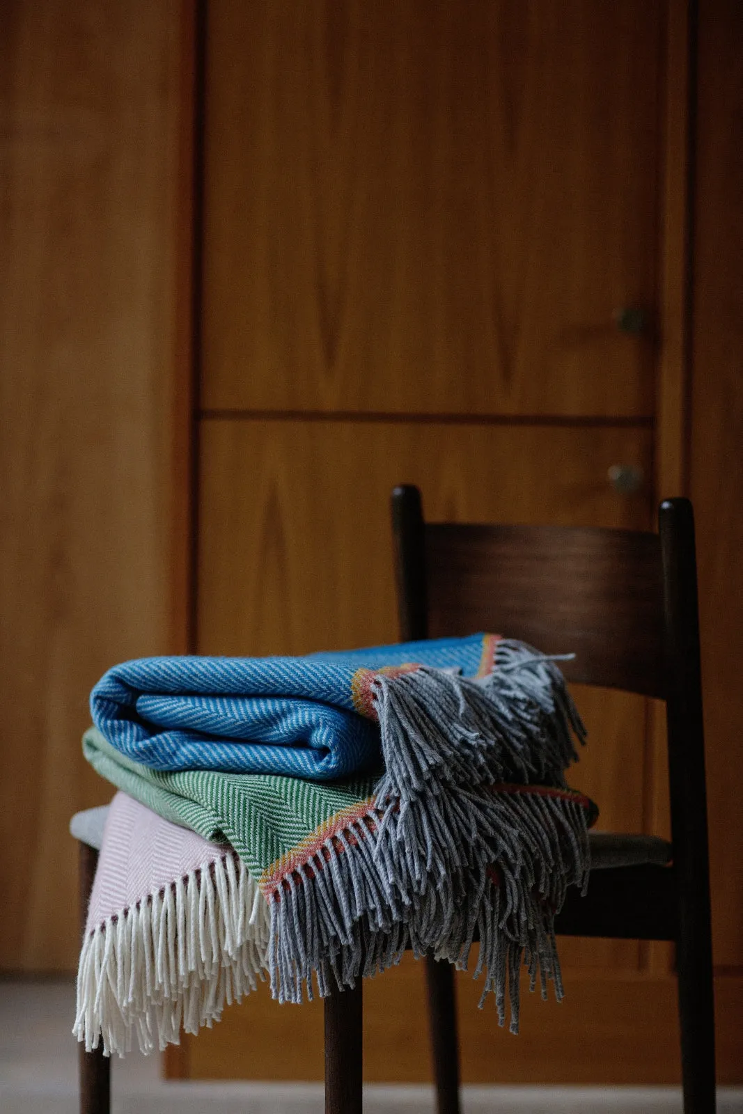 Foxford Barrow Cashmere and Lambswool Throw