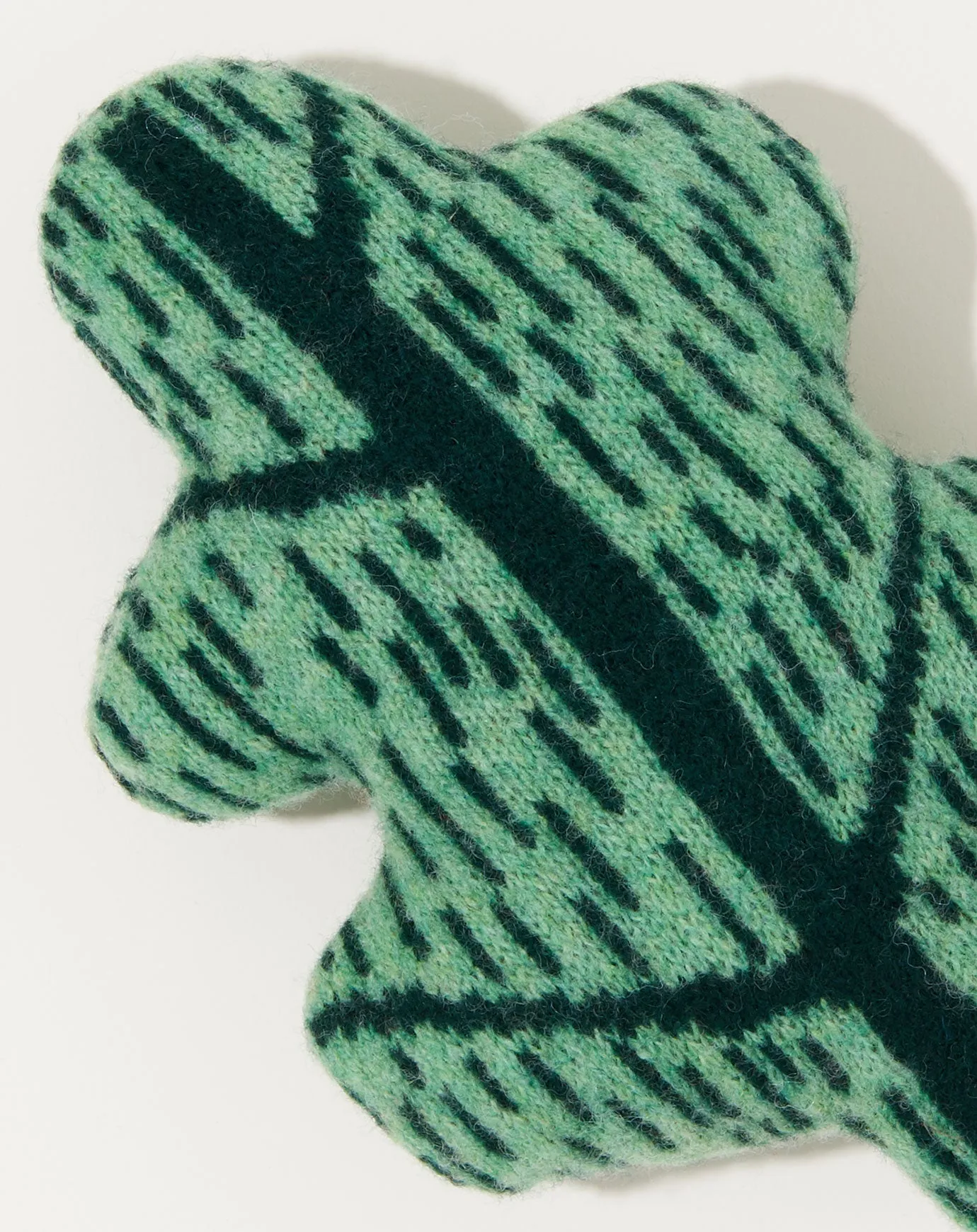 Green Mini Leaf Cushion