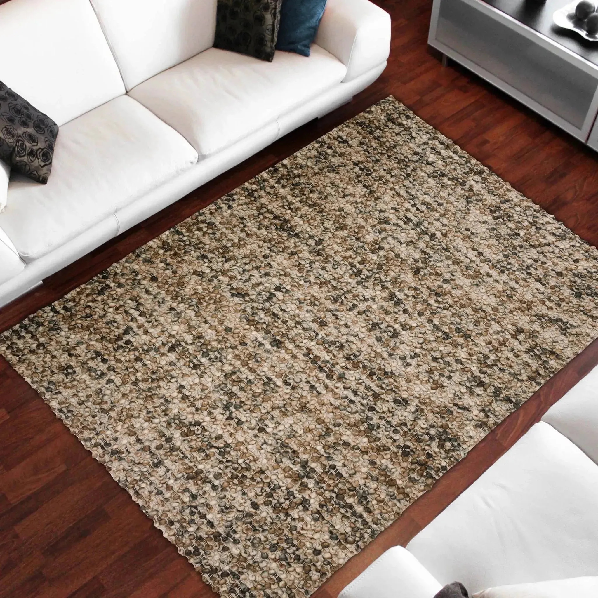 Hanu HU1 Chocolate Rug