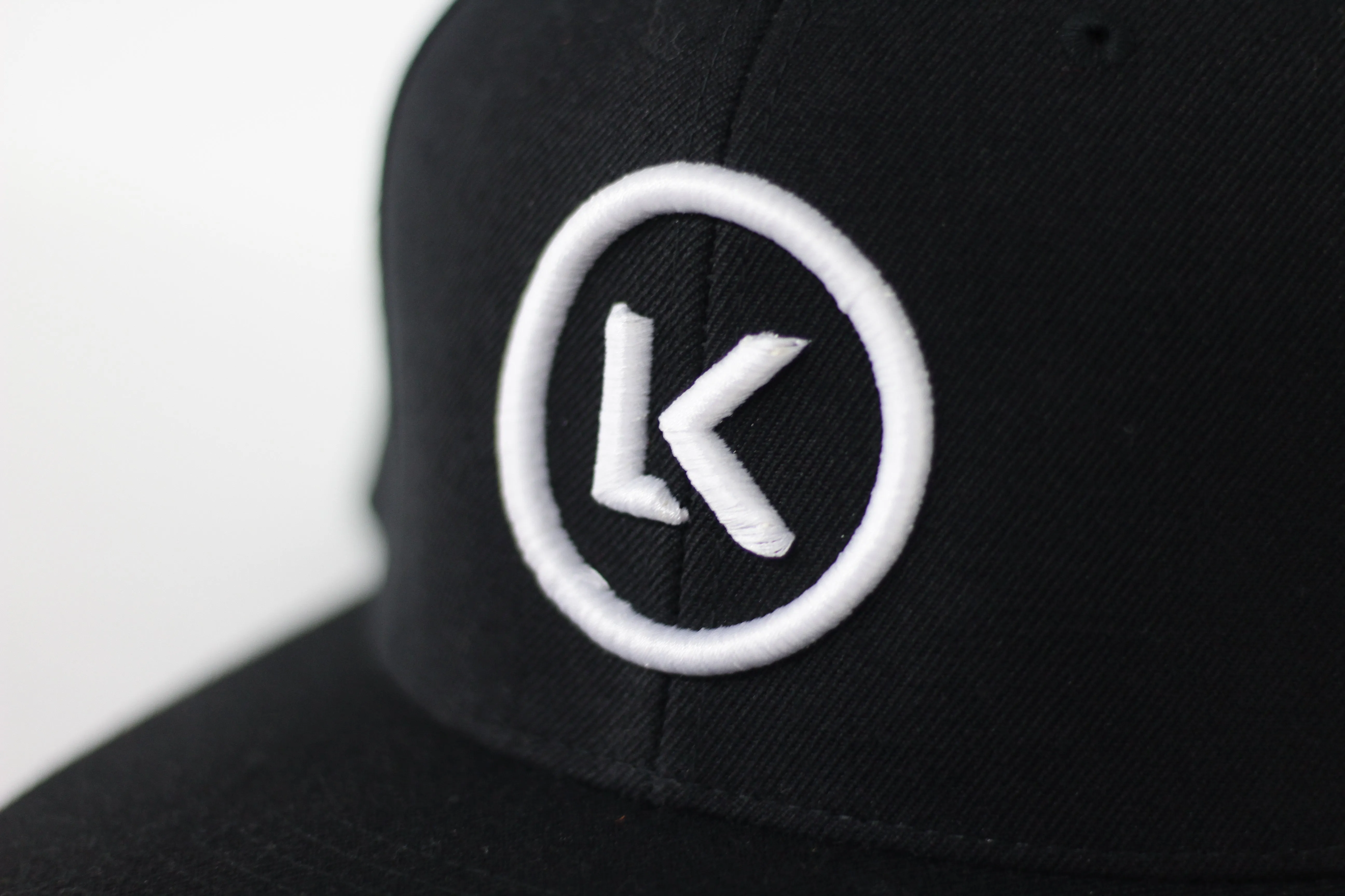 Legit Kicks Snapback Hat OG Black/White