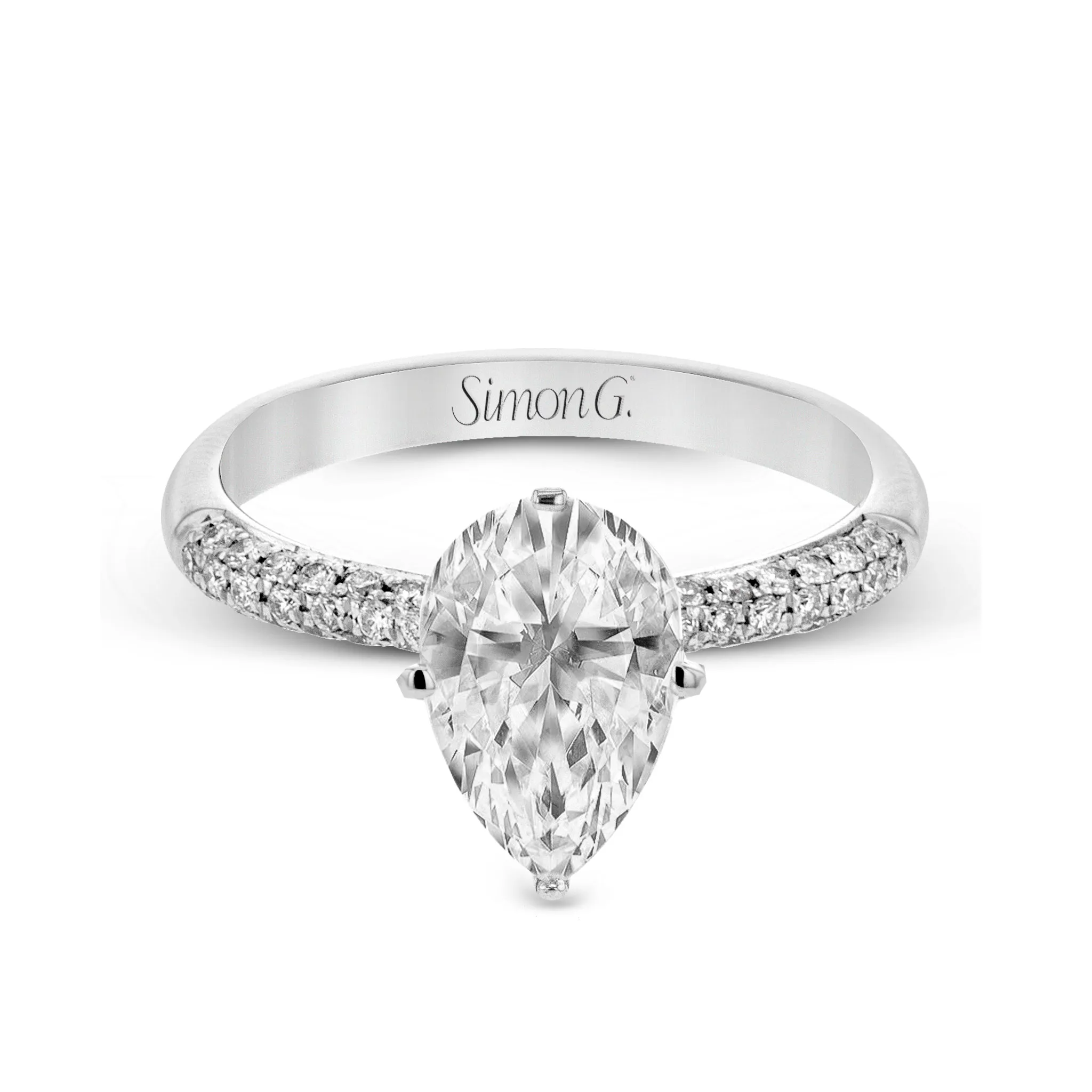 Pear-cut Engagement Ring & Matching Wedding Band in 18k Gold with Diamonds